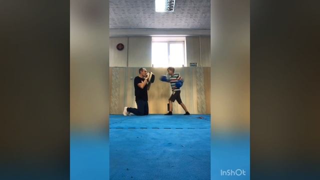 Тренировка одиночных ударов руками.03.11.2018 год смотреть онлайн