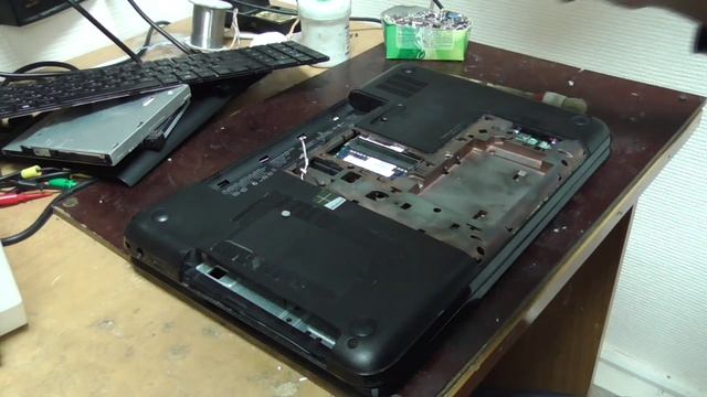 Ремонт корпуса ноутбука HP G6 часть 2 смотреть онлайн