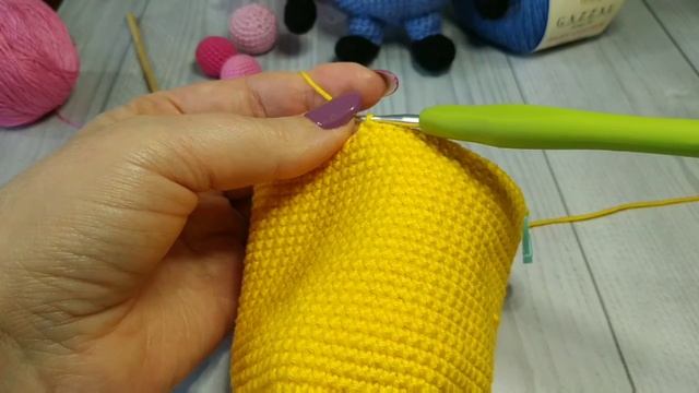Уроки по вязанию игрушек. Урок 2 Голова-тело миньона смотреть онлайн