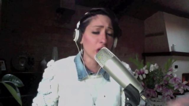 Luna Silvia Pirani cover Alessandro Safina смотреть онлайн