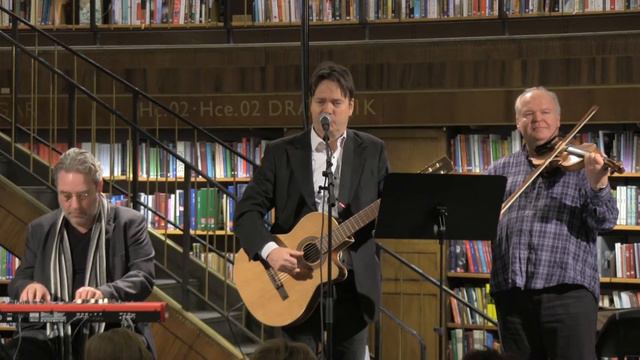 Peter Collin - Kom Nöjets Gud, vi vänta dig (Invokation till Bacchus) - Live смотреть онлайн