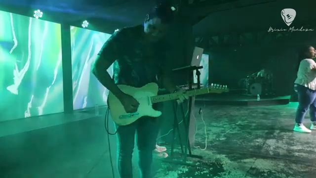 Usando Mi Quad Cortex Por primera vez en La Iglesia l Guitar Cam l Cortex Plexi model смотреть онлайн