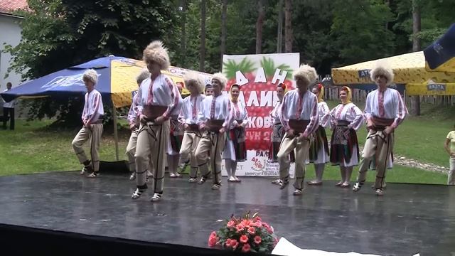 Srpska Narodna Kola (Serbian Folk Dance) 2 HQ