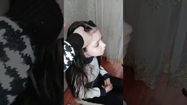 Лёгкая и красивая причёска на каждый день☀ смотреть онлайн