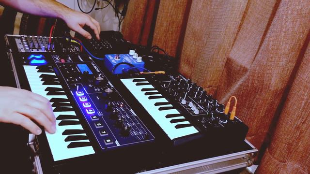 Alesis SR-16 & Arturia MicroBrute Jam Session смотреть онлайн