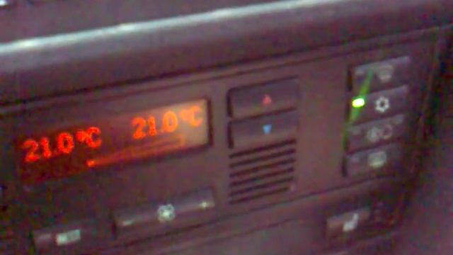 Вой в салоне при включении кондиционера смотреть онлайн