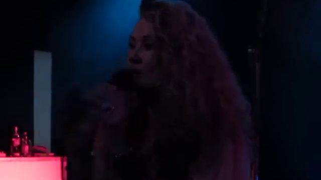 Dana Fuchs & Band - I'd Rather Go Blind - Live 2011 смотреть онлайн