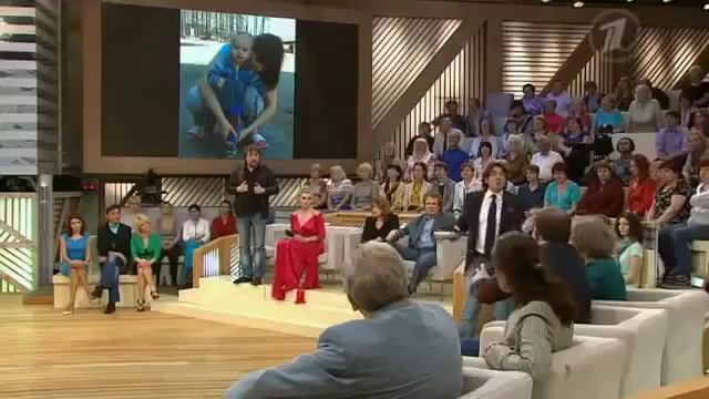 МУЖ ПОДОБРАЛ ГРЯЗНУЮ БАБУ НА ТРАССЕ И ПРИВЁЛ ДОМОЙ смотреть онлайн