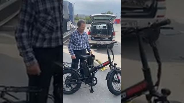 Поздравляем Алексея с покупкой складного электровелосипеда фэтбайка Eco Drive V5 500W смотреть онлайн