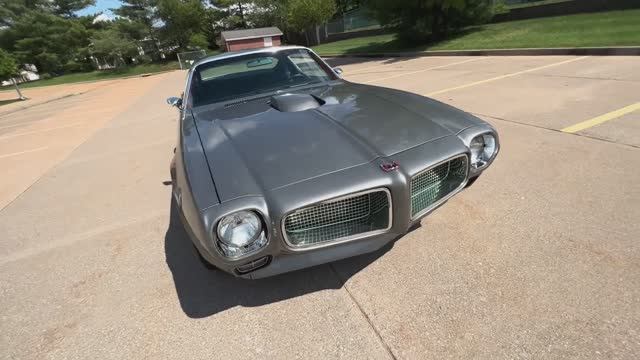 1970 Pontiac Firebird Formula 400 Four Speed смотреть онлайн