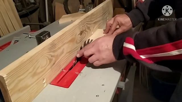 Делаем верхний и боковой прижим для фрезерного стола. смотреть онлайн