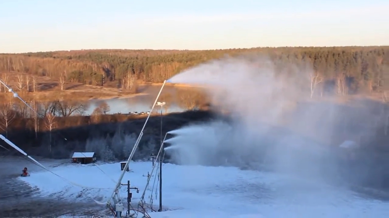 Оснежнение на горнолыжном комплексе Заячья гора смотреть онлайн