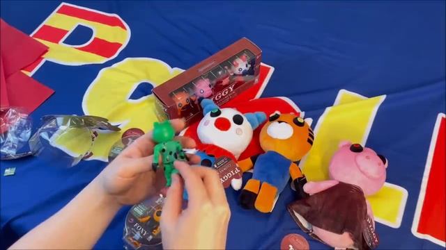 ROBLOX MINITOON SENT ME ANOTHER PIGGY PACKAGE!! NEW FIGURINES + PLUSHIES UNBOXING!! смотреть онлайн