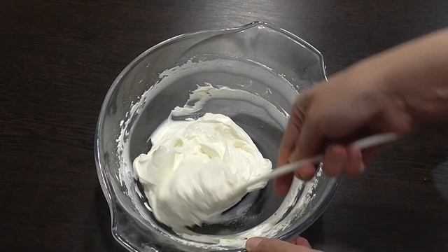 Крем чиз в домашних условиях!!!Крем чиз на сливках!!! Крем чиз из кефира!!! смотреть онлайн