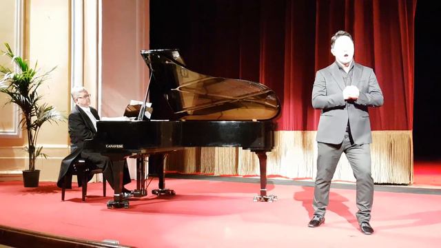 [Baritone - DaebumLee] Nemico della patria смотреть онлайн