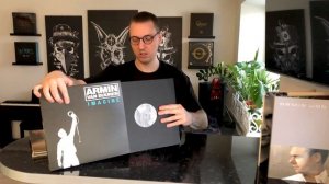Обзор виниловых пластинок Armin Van Buuren