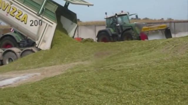 Fendt 936 E Fendt 930 In Trincea