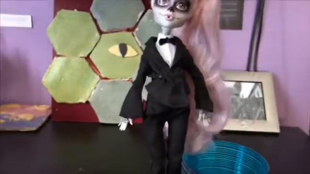 Monster High Lady GaGa doll review! смотреть онлайн