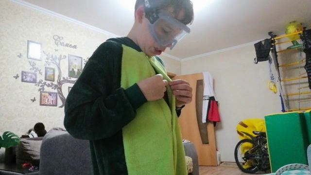 Игра в Nerf.Перестрелка NERF