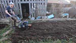 Мотоблок Крот в работе