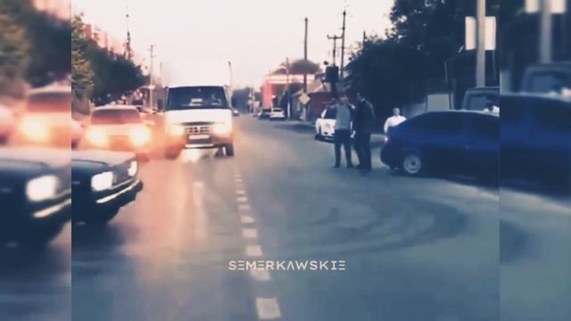 Есть машина которя не когда из моды не выйдет - это ВАЗ 2107. смотреть онлайн