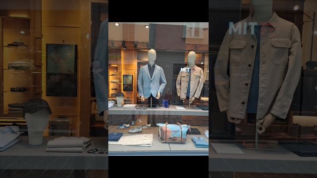 Витрины магазинов Италия