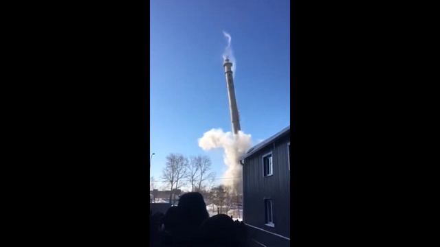 Исторический момент! Снос телебашни в Екатеринбурге смотреть онлайн