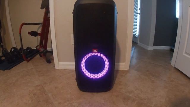 JBL PartyBox 300 UnBoxing and Demo смотреть онлайн