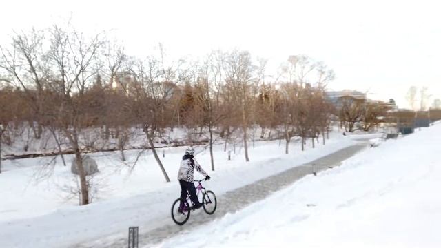 НАС ПРИНЯЛА ПОЛИЦИЯ ?/УРБАН ДАУНХИЛ/ URBAN DOWNHILL/ ЧЕМ ПИТАЕТСЯ ВЕЛОСИПЕДИСТ ! смотреть онлайн