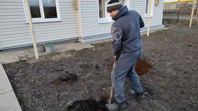 ПРОИЗОШЛО ЧУДО/РЕМОНТ В КОМНАТЕ/САЖАЕМ РОЗЫ смотреть онлайн