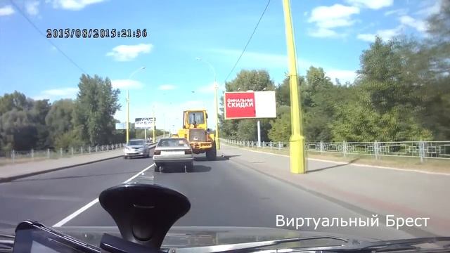 1248IX-1 продолжает лихачить на улицах Бреста смотреть онлайн
