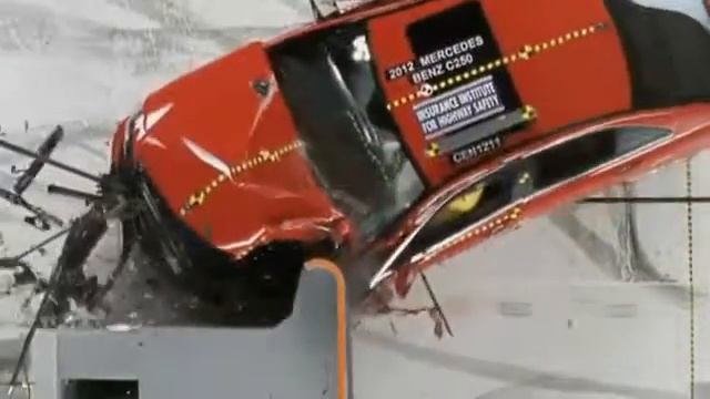 Avtomobil TV- Mercedes C class crash test 2012 смотреть онлайн