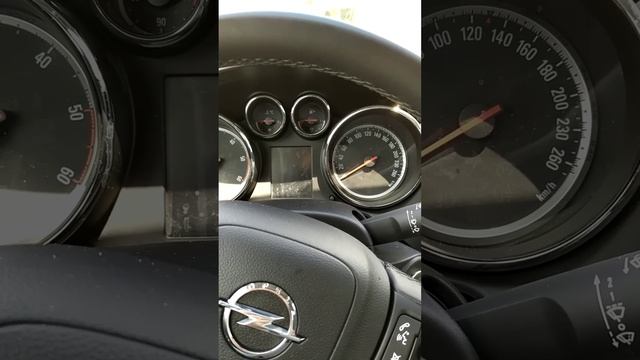 Astra J . За 8500!!!Конкурент Меган 3. смотреть онлайн