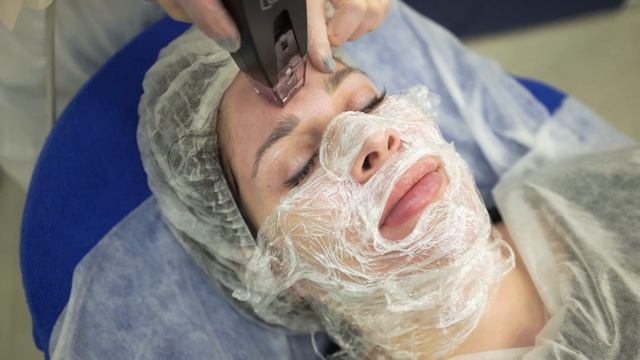 Убираем дряблость кожи и растяжки на аппарате MORPHEUS