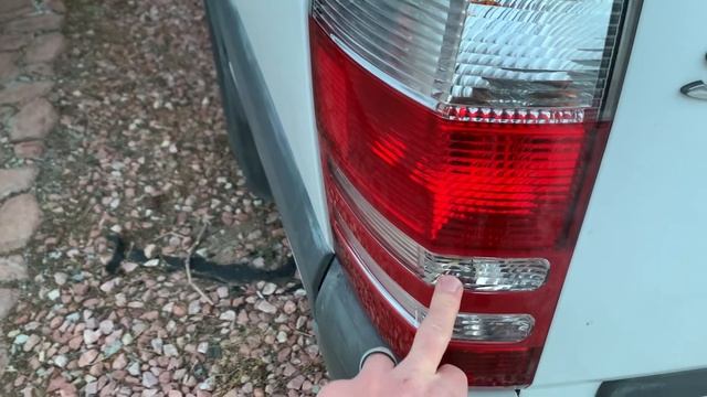 Sprinter Van- Turn on Rear Fog Lights смотреть онлайн