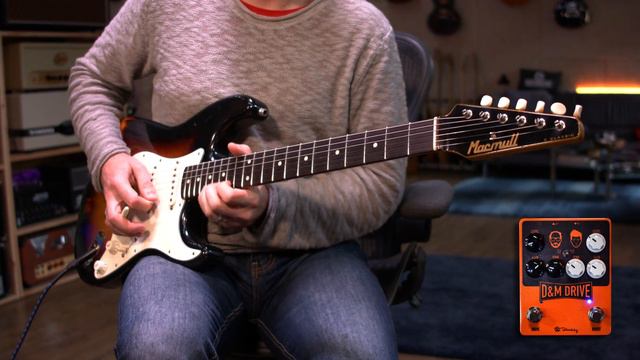 Macmull S-Classic - Public Noodling with the Keeley D&M and Revv Generator 7-40 (4/5) смотреть онлайн