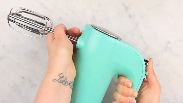 Hand Mixer Review: REDMOND Hand Mixer - Worth it? Everything You Need To Know | How To Cuisine смотреть онлайн