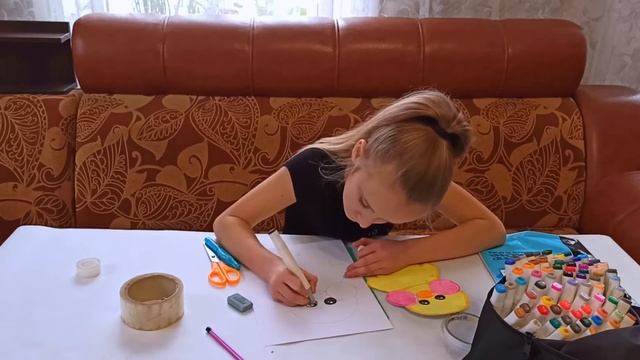 Уточка ЛАЛАФАНФАН из БУМАГИ/ Туториалк как сделать уточку Лалафанфан и одежду для ути DIY Lalafanfa смотреть онлайн