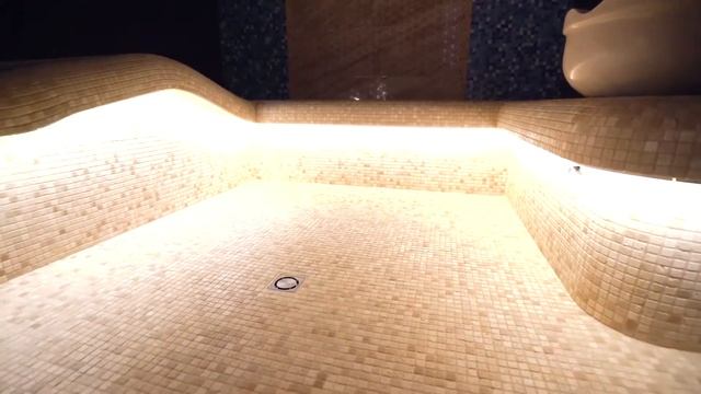 Кедровая сауна в загородном доме, с хамамом смотреть онлайн