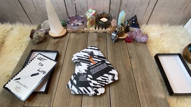 Deck Review: Get Ya Life Oracle by Southern Mystic смотреть онлайн