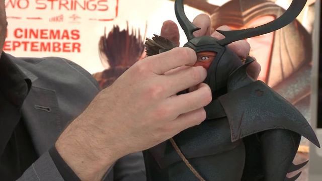 SECRETS of Matthew McConaughey's BEETLE puppet revealed. смотреть онлайн