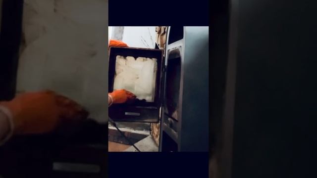Отмыть стекло в камине, печке смотреть онлайн