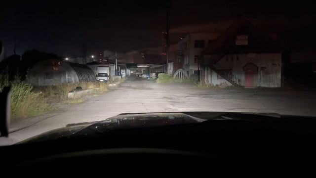 Установка Bi Led линз в Toyota Land Cruiser 200 2 рестайлинг, линзы Aozoom Laser Gen 4.