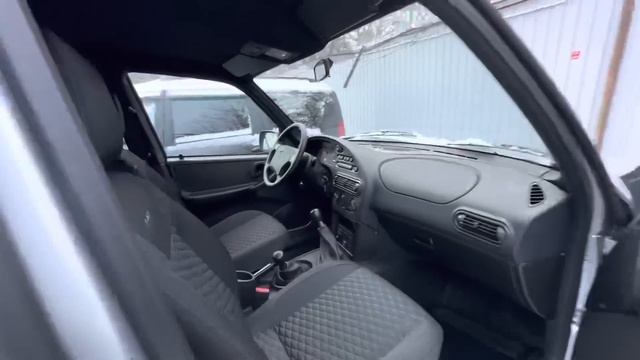 Автовоз Lada поехал по России смотреть онлайн