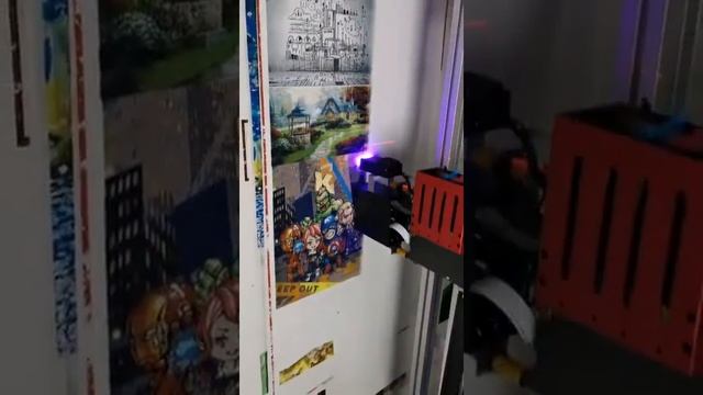 УФ принтер для печати на стенах смотреть онлайн