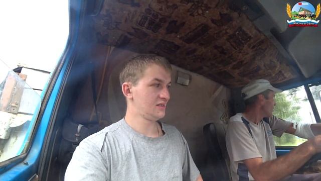 На #комбайне нива СК-5 Продолжаем убирать урожай! Поймал любителей картошки (2-Часть 14-Серия) смотреть онлайн