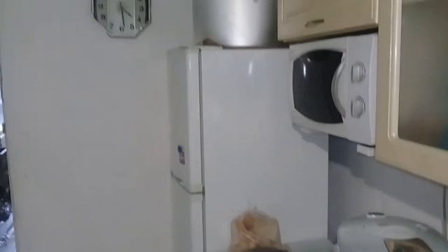 Борщ, пеку блины, бегу на собрание, долгожданная зарплата! смотреть онлайн