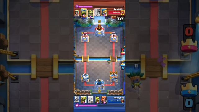 BEST CLASH ROYALE DECK TO BEAT OVERLEVELED CARDS смотреть онлайн