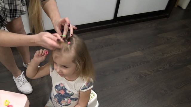 Классная прическа для 3-х летней девочки / Прическа в сад и школу /Прическа на утренник смотреть онлайн
