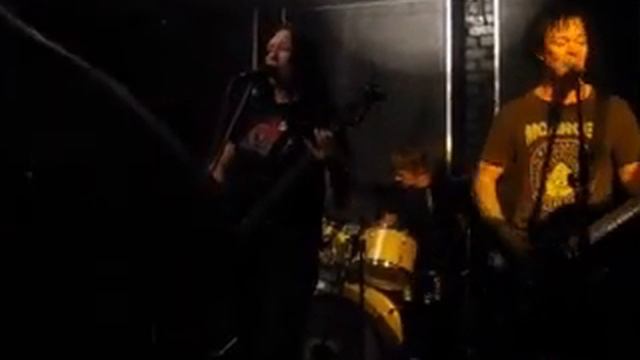 Punk Lurex - Kulkaa, me huudetaan @ Jerry Rubin смотреть онлайн